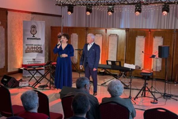 Jótékonysági zenés est Nádszegen Dóka Zsuzsával, Bősi Szabó Lászlóval, Illényi Katicával és Sárik Péterrel