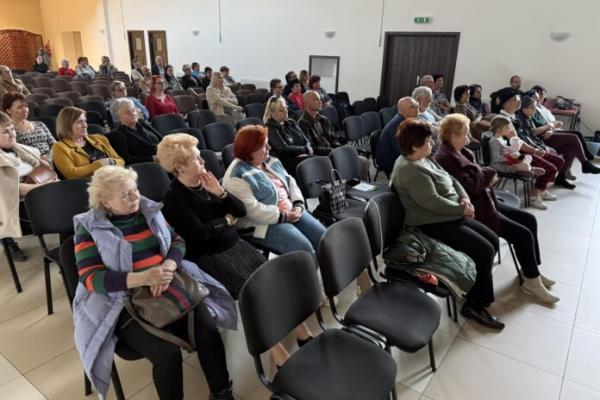 Jótékonysági zenés kabaré est Koltai Róberttel és Gaál Ildikóval