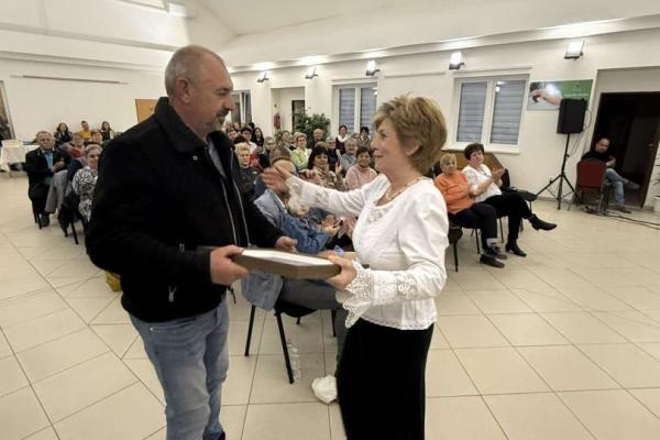 Jótékonysági zenés beszélgető est Kudlik Júliával és Szvorák Katalinnal Nádszegen