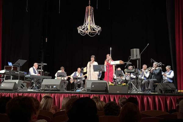 Tavaszköszöntő nőnapi jótékonysági koncert Komáromban