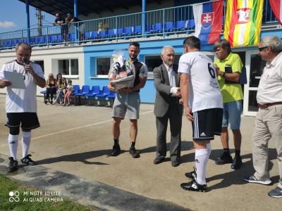 Nem csak a húszéveseké a világ Nemzetközi Veterán kispályás foci torna