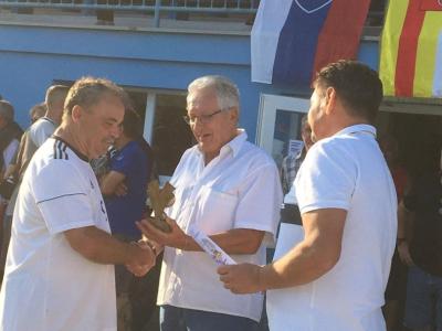 Nem csak a húszéveseké a világ Nemzetközi Veterán kispályás foci torna