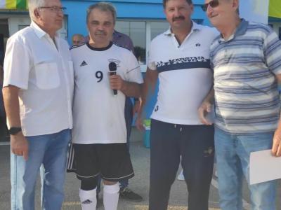 Nem csak a húszéveseké a világ Nemzetközi Veterán kispályás foci torna